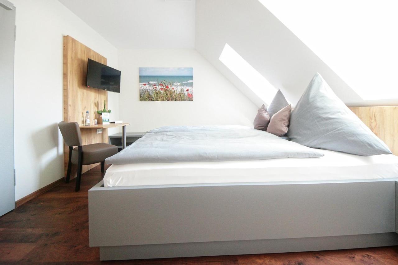 Hotel Birkensee Laatzen ภายนอก รูปภาพ