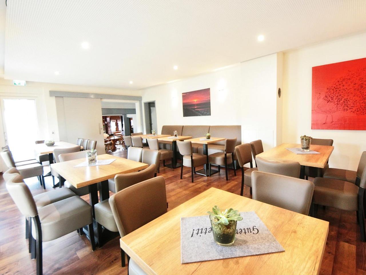 Hotel Birkensee Laatzen ภายนอก รูปภาพ