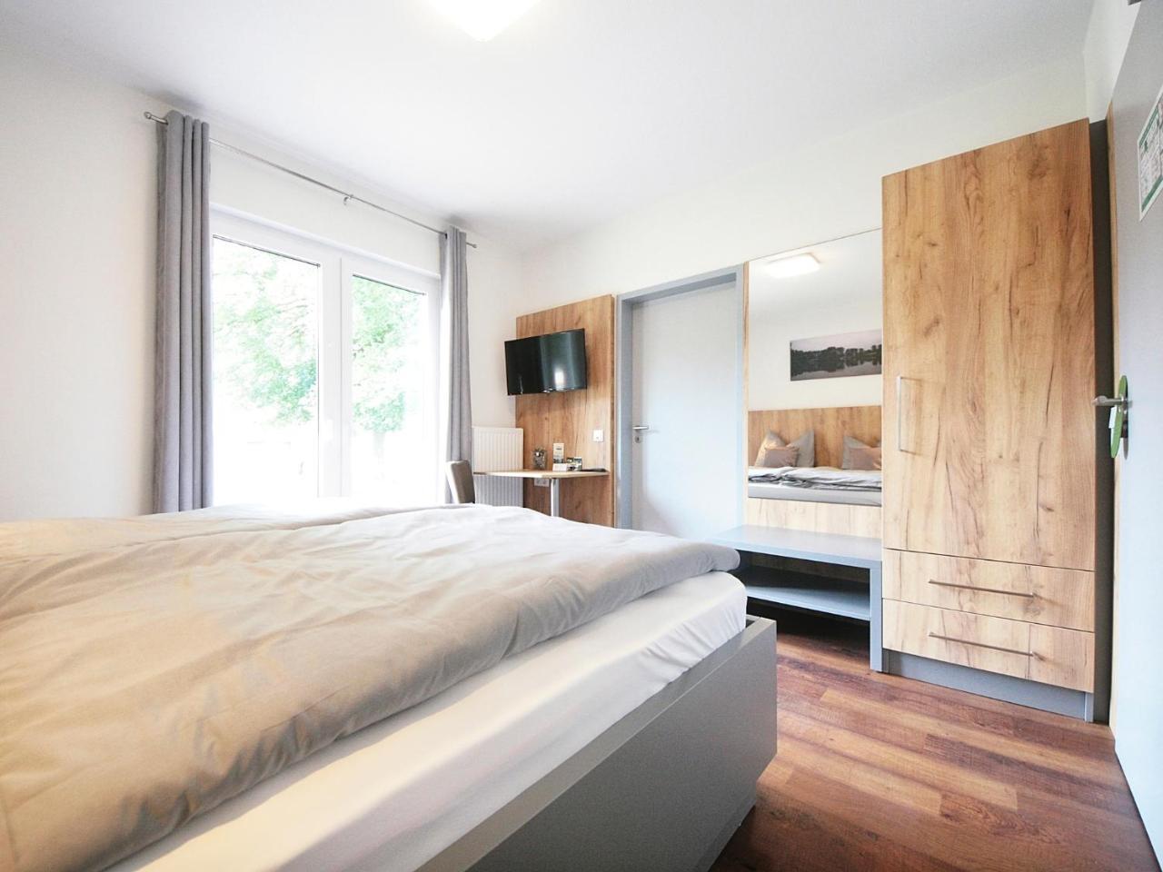 Hotel Birkensee Laatzen ภายนอก รูปภาพ