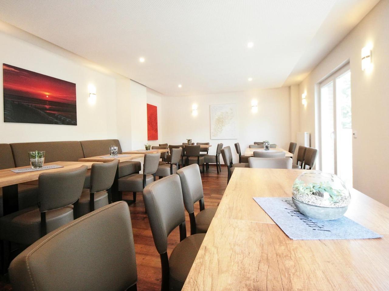 Hotel Birkensee Laatzen ภายนอก รูปภาพ