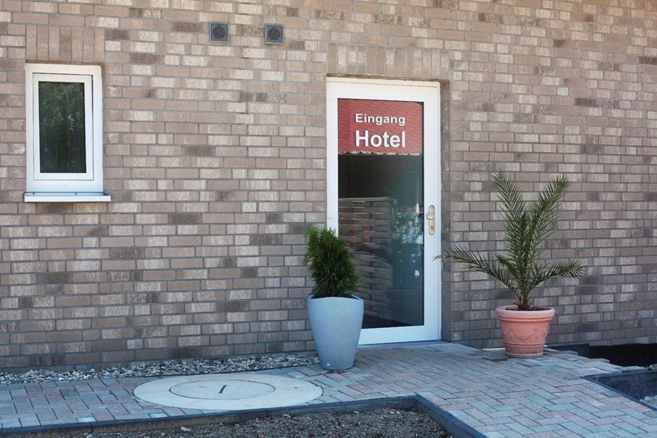 Hotel Birkensee Laatzen ภายนอก รูปภาพ
